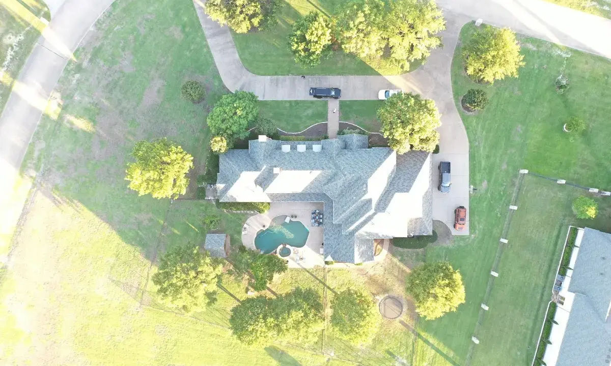 New shingle roof installation on a home in McMinnville